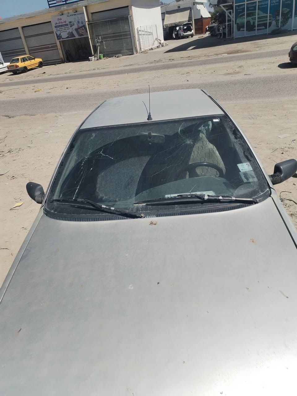 روا 2009 رقم نجف بسمي  مداور ثاني يوم ابيع مكينة وكير كايمات بجمها موجود تبريد شغال مكان نجف السعر 16 وبيها مجال ***********
