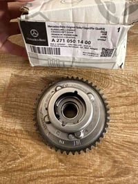 قطع مارسدس بنز المانيه الي  محتاجهن يتواصل خاص رقم القطعة الأولى A 271...