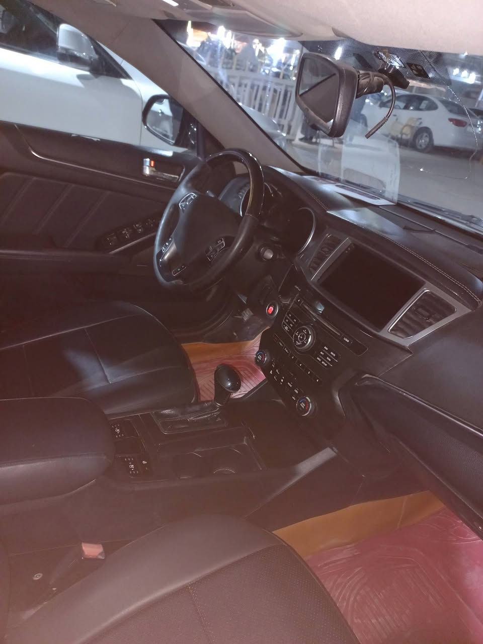 كادنزا
موديل ٢٠١٢ 

سيارة فول 

بصمه 

بانوراما 

كشنات جلد كهربائي 

6 سلندر 

رقم بغداد انكليزي 

جاهزه تراي للبصرة 

  بيع او مراوس فقط بالرقم الشمالي 

للتواصل 

***********
