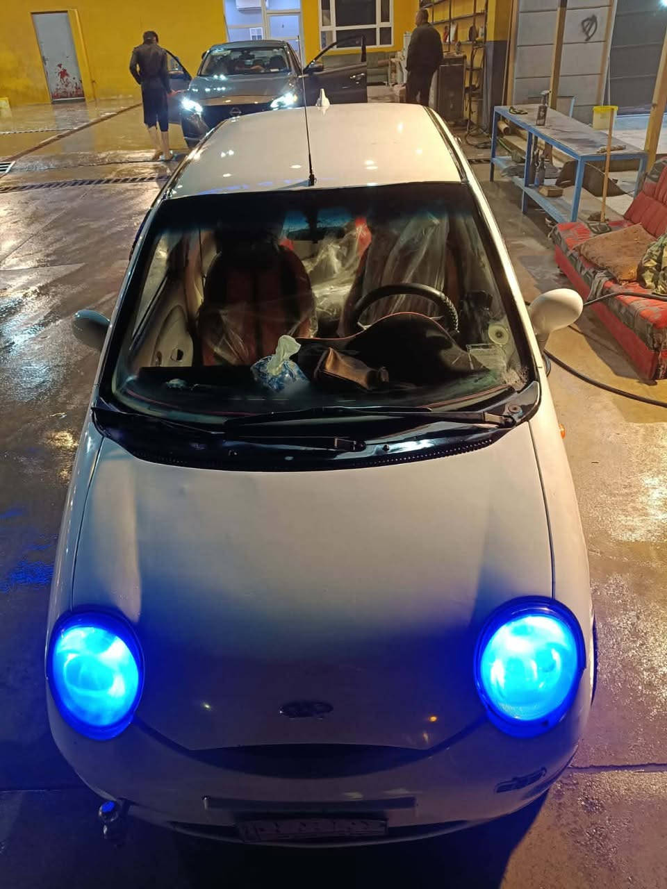 للبيع موديل2013
ابيعك مصبوغه حزام
كير ومحرك شرط
صدر امامي خلفي نضيف
طخم تايرات جدد
كهربائية كلها شغاله سياره جاهزه السعر 25 قفل 
مكلف بالنشر رقم صاحب السياره 
***********
