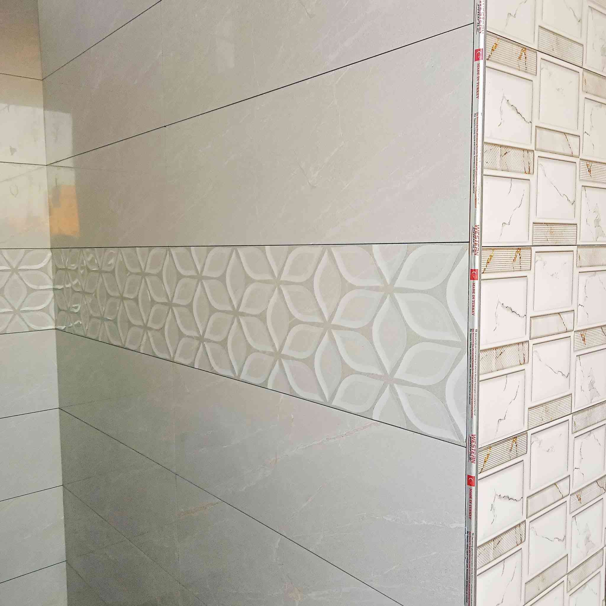 السلام عليكم.
يوجد كادر سيراميك متفرغ حاليآ للعمل وفق المواصفات الفنية والجودة الهندسية
بإشراف هندسي للأستفسار  اتصل على الارقام التاليه
***********
***********
