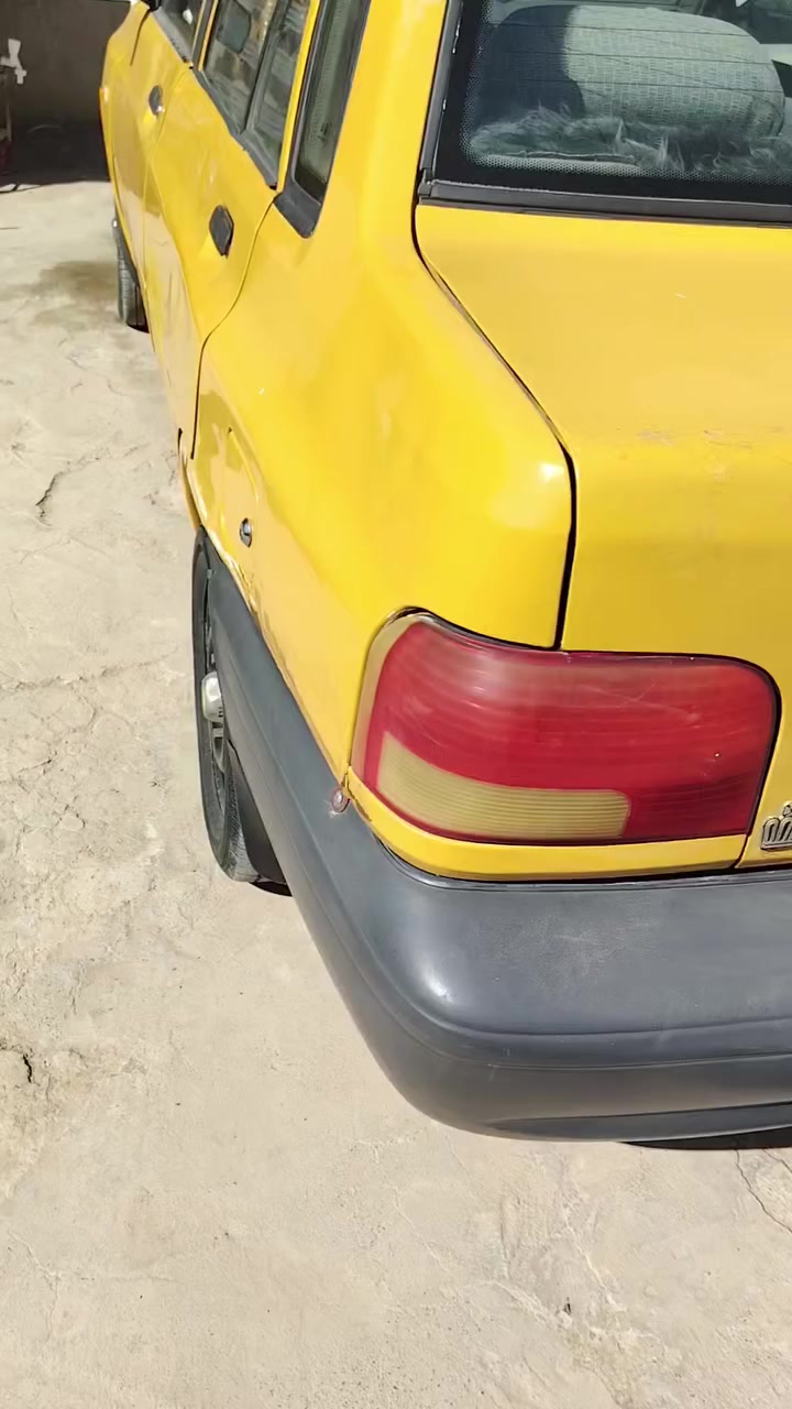 سلام عليكم اخوان عندي سايبا ١٢ بسمي رقم دولي بغداد سياره حلوه صدر خير من الله محرك جديد خير من الله كهربائي كامله كيجات كله شغاله سعر ٢٥ وبيه مجال  الشري     رقم مبايل ***********
