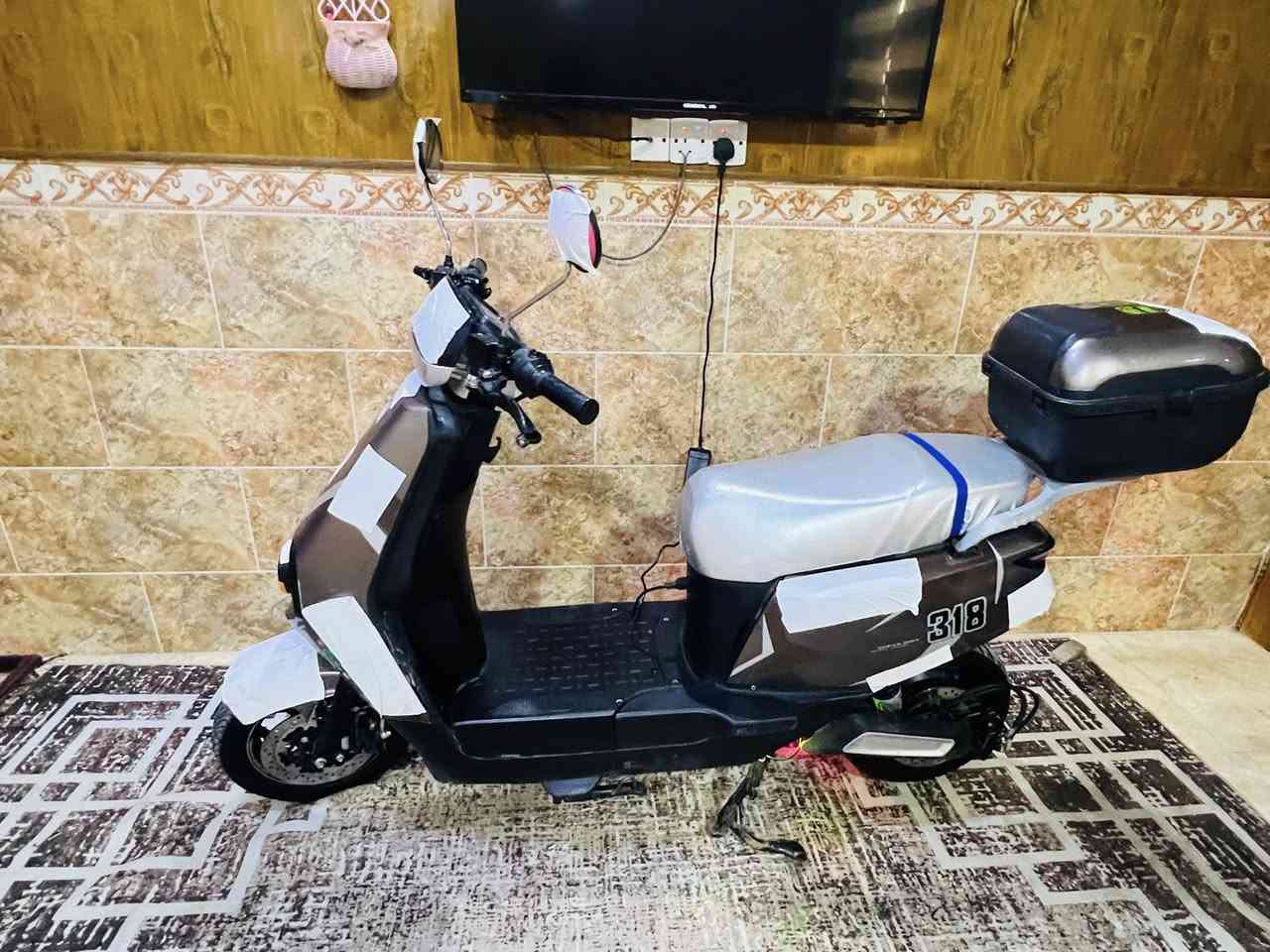 السلام عليكم                       يوجد دراجة شحن اباچي 318            6باتري ملف 2500 تشغيل عن بعد سويجين نضام R اي عطل يضهر عندك ب الشاشه  جوزه تطفي من الرئيسي جنطه دلفري بريكات هيدروكليد  
الستفسار خاص  سعر ٦٧٥.      و يرهم مراوس حسب  القناعه


**إذا كنت صاحب هذا الإعلان وتريد حذفه لأي سبب، رجاءا أرسل رسالة إلى الدعم الفني**