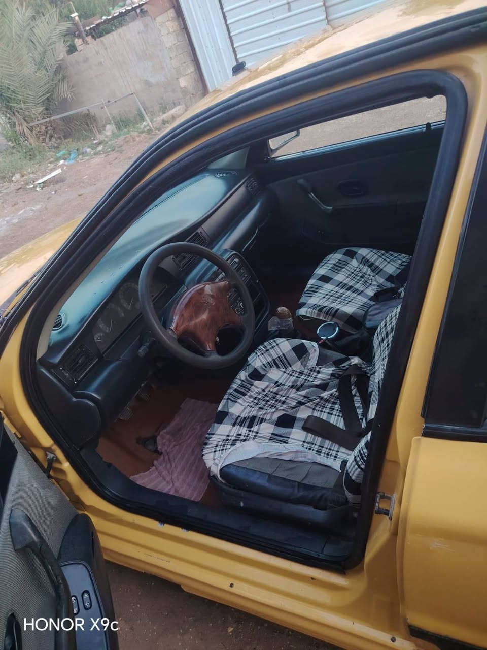 سلام عليكم سمند موديل 10 رقم انكليزي تحويل ثاني يوم كير ومحرك خير من الله كهربائيات كامله تايرات جدد مناقصها شي كبل للشارع السعر 25 وبيها مجال مكاني بغداد ابو غريب تواصل ***********
