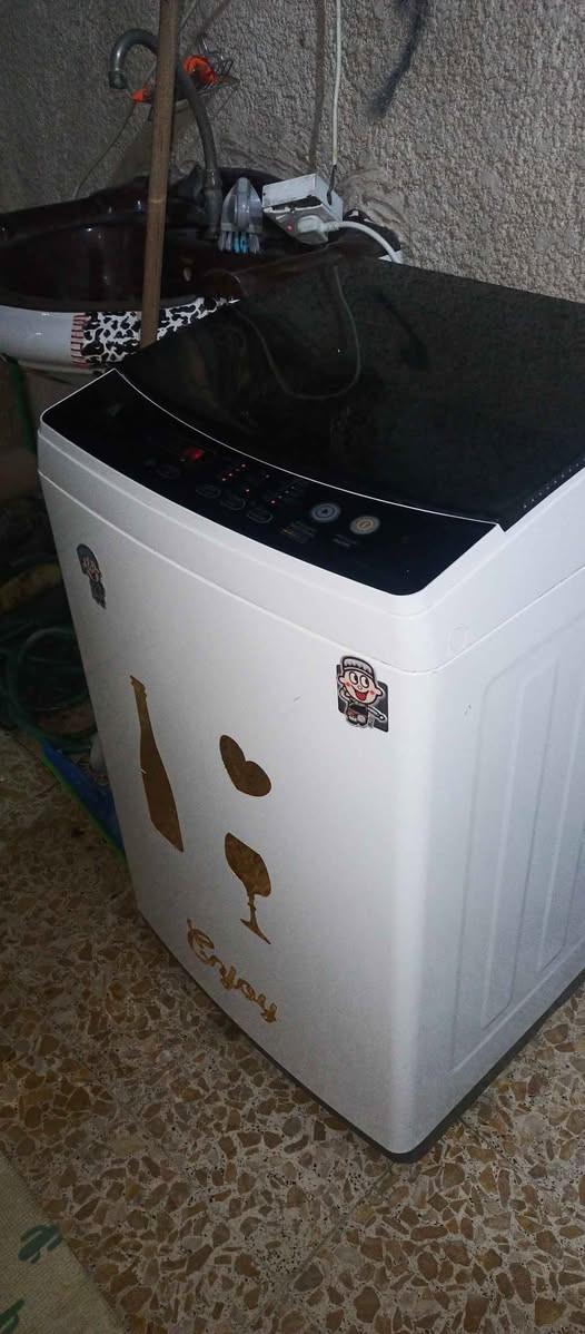 غساله الحافظ 11 كيلو
 اخت الجديده نظافه
 98% شغاله على الفحص
 ما بيها اي ضرر وما بيه
 اي اشكال سعر 150 الف 
رقم الواتساب *********** بغداد, العراق
