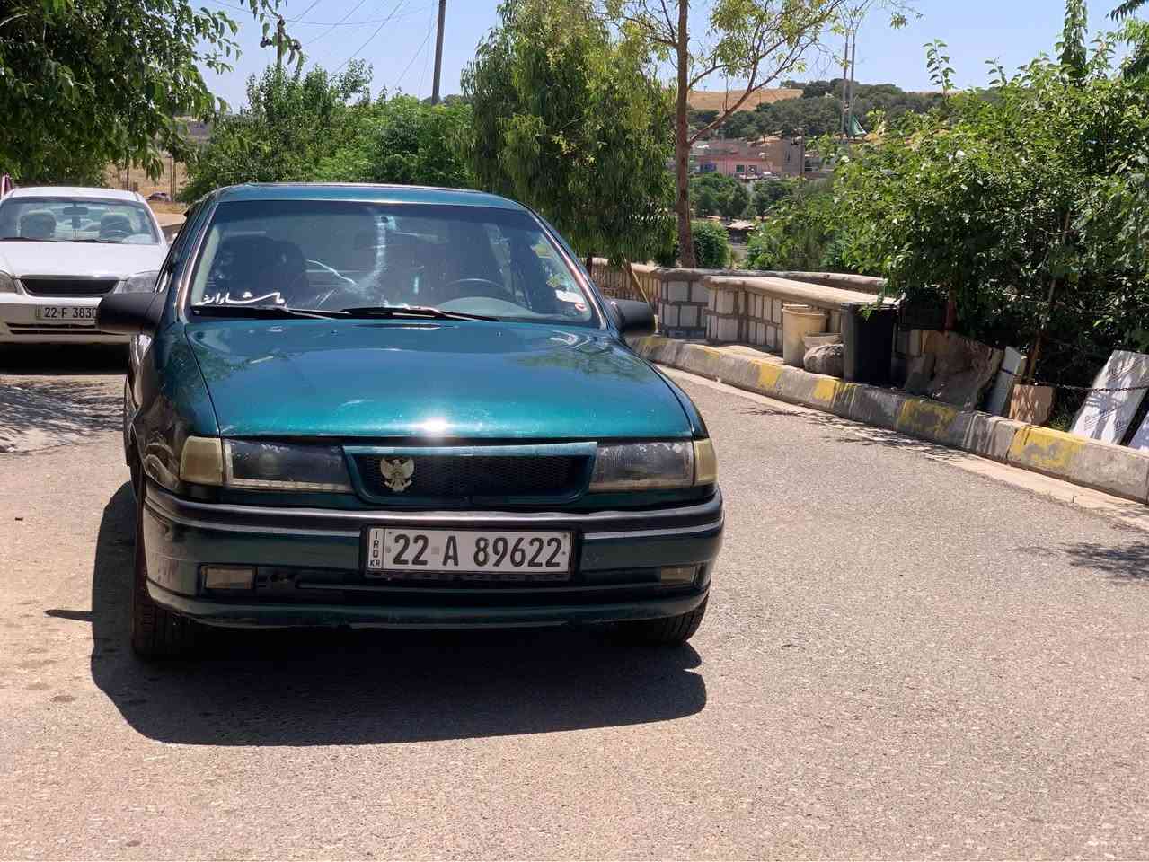 اوپل فيكترا موديل ١٩٩٥   زيتوني  مةكينة ١٨دةي گيرعادي      بيتاقةي بانزيني هةية   گيرومةكينةي بةشةرت بوخاريشي نية تازة تةشفيتم كردوة لوك لوك بوتةوة سةيارةكة رةقةم بأريكة تازةية بةس سةنةوي ٩مانگة بةسةر چوة.    خايسو رزاوي نية  هيلالةكاني بيلادية نةبراوة   بةس يةك جاملع بيشي دةعمة بةبي ناوگردن  بونرخي سةيارةكة تةلةفون بو أم ژمارةية بكةن *********** شمشمل, السليمانية
