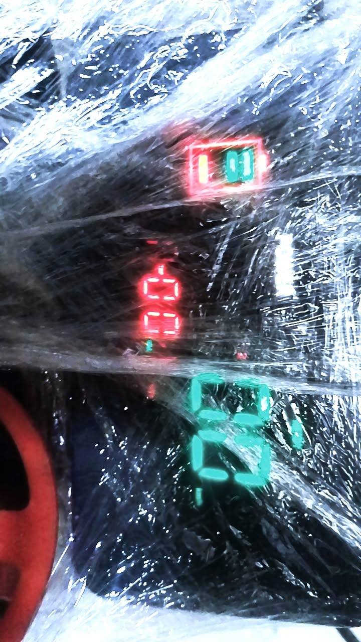 السلام عليكم باسكيل شحن للبيع الحجم 20 باتريات جديد السعر 200الف الستفسارعلى هاذ الرقم ***********
