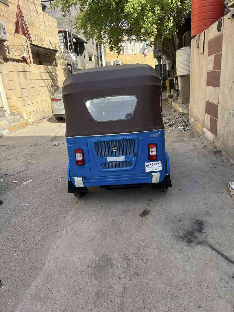 تكتك موديل 21شهر 2مجفته وبيه لغد ومعمره إخياسات فقط  سعر 7200 وبيه مجال مكاني 5ميل رقم الهاتف ***********
