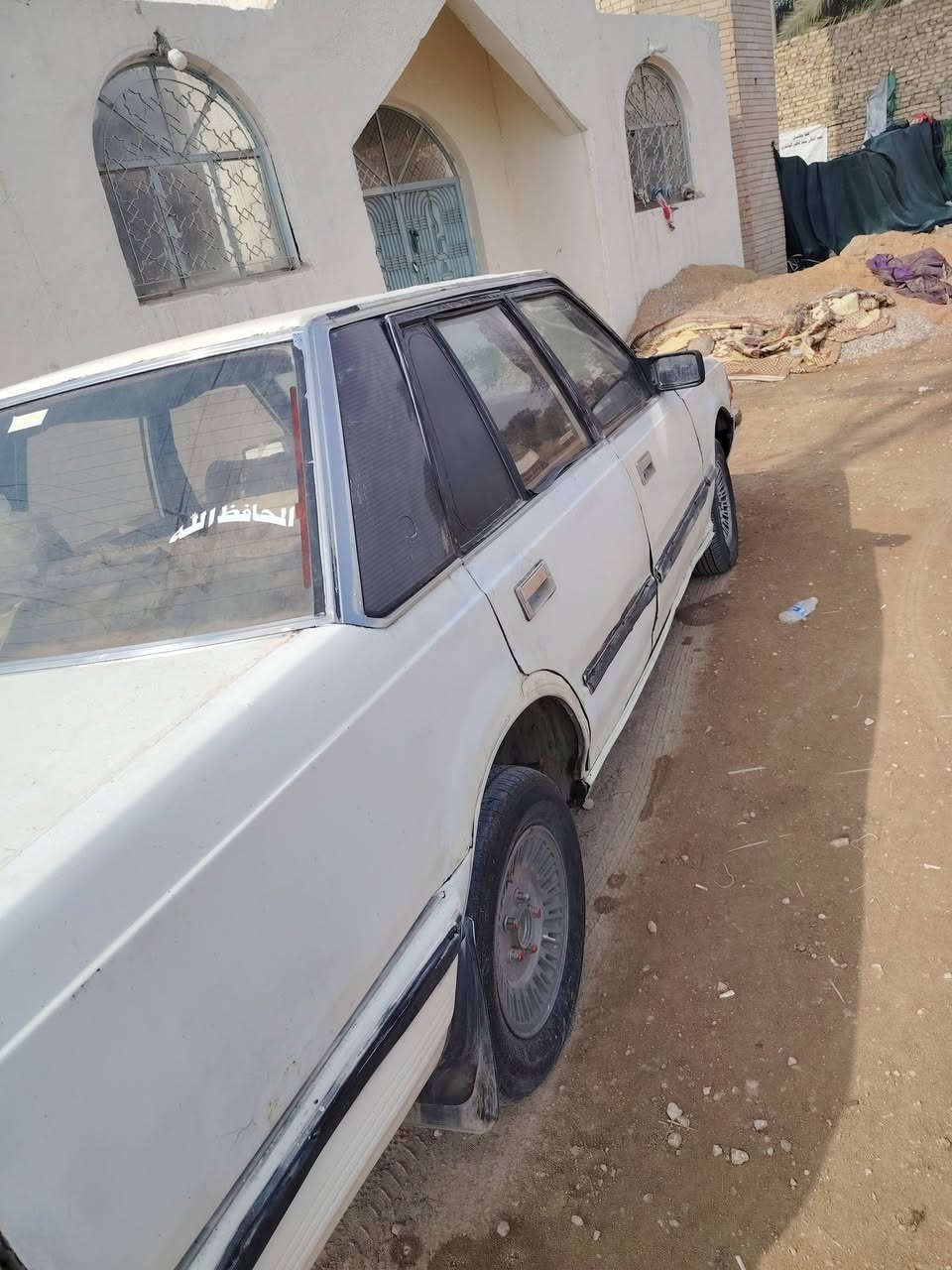 سوبر موديل 85رقم مثنى كير شرط محرك بي خيط بخار سياره شغاله وين ماتريد بيه تخم تاير باتري جديد بيع ومراوس السعر 23$ ***********  /  *********** مكان السياره السماوه الرميثه
