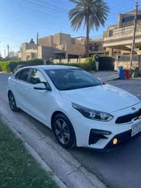 سيراتو 2019 رقم اربيل بيها طخه موضحه بالصور الجاملغ مصلح بارد والبنيد ...