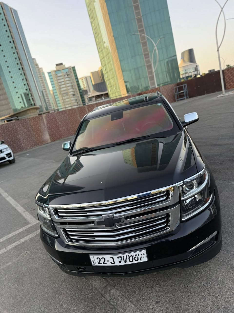 تاهو موديل 2020 ( بــريــميــر  ) خليحي اعلى مواصفات  فورويل سلايد ماشيه 83 الف كم حقيقي
حالة السيارة ممتازه صيانه 100% 
‎المواصفات:
‎فول مواصفات 1/1
‎8V 5.3 محرك
‎سلايد (فتحة قمارة)
‎كراسي جلد 
‎كراسي كهرباء
‎كراسي خزن(ميموري)
‎كراسي تدفئة+تبريد
‎كراسي خلفيه كهرباء
‎كراسي خلفيه تدفئة
‎تبريد خلفي شاشه
‎شحن الهاتف لاسلكياً
‎ثلاجة
‎رادار
رادار جانبي
نظام الحفاض على مسار السيارة
قيادة ذاتيه
‎كروس سرعه
‎خمس بصمات
‎فول تحكم استيرن(جهتين امامي+جهتين خلفيل
‎استيرن كهرباء
‎استيرن تدفئة
‎شاشه عرض الأعطال 
‎صندوق كهرباء(شفط)
‎فتح صندوك تلقائياً عن طريق القدم
‎دبل گير(عادي+اوتوماتيك)
‎دبل حساس(امامي+خلفي)
‎نظام تحكم بمستوى الضوء الداخلي
‎مانع تزحلق
‎پدل كهرباء (تحكم كهربائي بالبريك و البنزين)
‎نظام فتح الابواب لاسلكياً
‎فورد ويل
‎شاشه اماميه كبيرة اصلية
‎كامره خلفيه 
‎تشغيل عن بعد
‎قاصة سرية
‎اشارة بالمري
‎مري كهرباء(شفط)
لايت LED
LED امامي
سيتم صوت ماركة BOSS
رقم ومكان السيارة اربيل  
السيارة معمولها بولش مع نانو سيراميك  , تغليف البنيد والدعامية الامامية ب PPF
ملاحظات السيارة تعديل PDR ١٠ سم بالجامرلغ الامامي اليمين
١٥ سم كارت صبغ بوسط باب السائق

للاستفسار ***********
واتس اپ ***********￼
