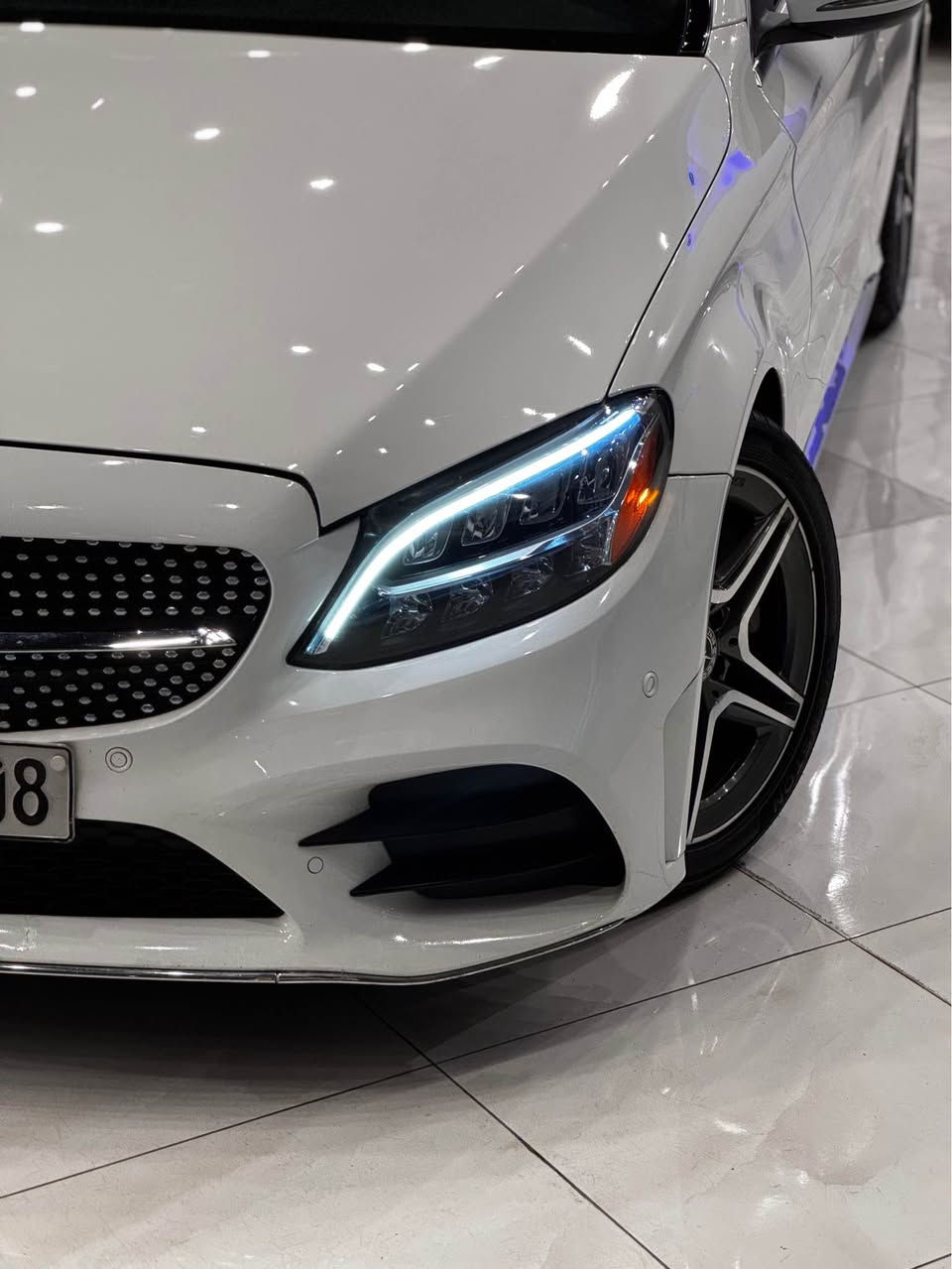 C300 2021 AMG VIP
مرسيدس سي 300 اي ام جي سعر مناسب 
سيارة وارد امريكي ماشية 34 الف مايل 
گير محرك كهربائي كله شرط 
قطعة وحدة صبغ جاملغ المامي بدون دواخل 
و جاملغ مبدل دلادي نفس الكود 
ايرباك ستيرن سستم 
و مكانين بي دي ار تعديل 
سيارة داخل احمر 
شاشة كبيرة 
گيج إلكتروني 
سلايد 
مواصفات معروفة فول 
مكان سيارة اربيل 
سعر جوه السوگ 239 ورقة مجال بصيط 
مراوس. حق القناعة 
واتساب *********** أربيل, العراق
