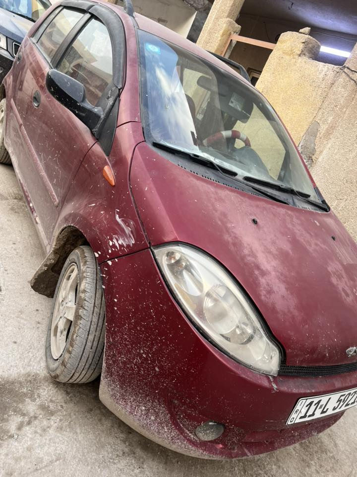 السلام عليكم. 
للبيع 
شيري اي وان
2012
4 سلندر 
رقم بغداد 
شغاله خير من الله تجي بعينك وتشوف 
راعيها موجود
شبي البيع اشتريت  ثانيه
الشراي يتفضل وع راسي35 وبيها مجال بسيط 

‭

0777 658 2870‬
