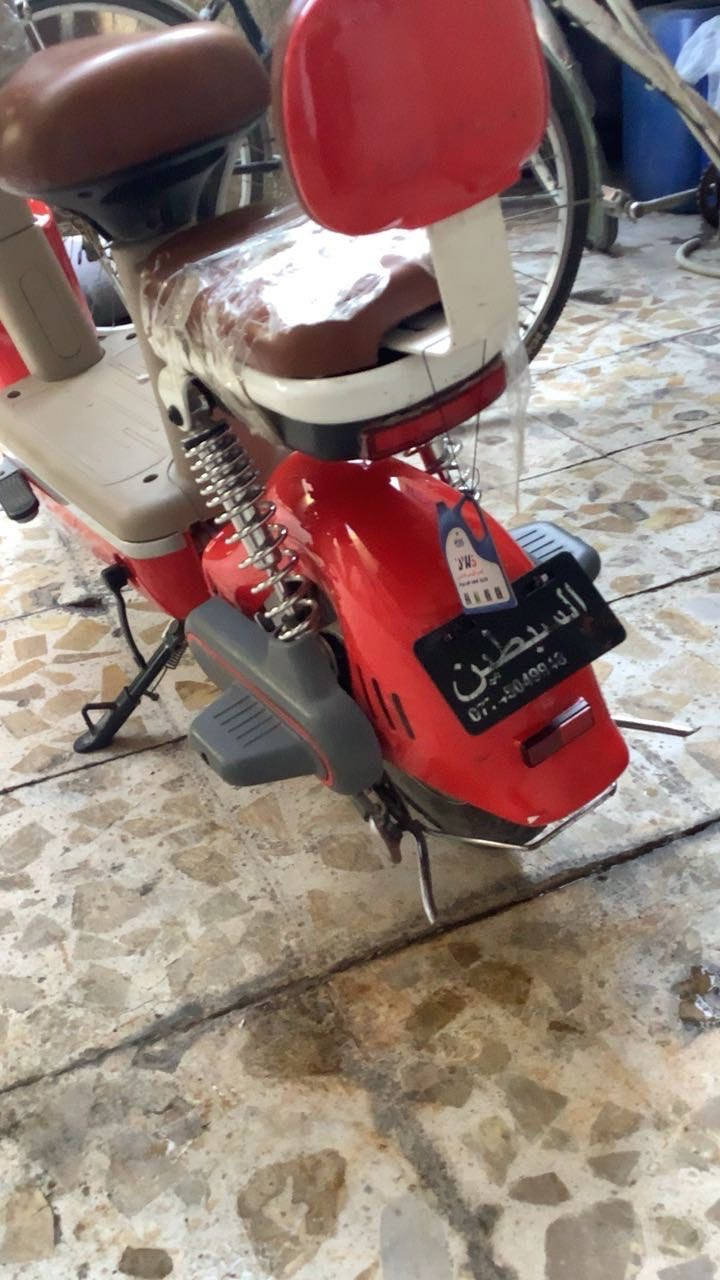 سلام عليكم دراجه للبيع شحن مكان الدوره المعلمين قرب السقيفه 
الدراجه بعدها زيرو 
الدراجه بطاريات أربعه ليثيوم ضد المآي 
أربع سرع 
سرعه 60حقيقي 
تمشي 35كيلو وأكثر 
السعر 285وبيها مجال بسيط 
الرقم الهاتف 👇🏻
***********
