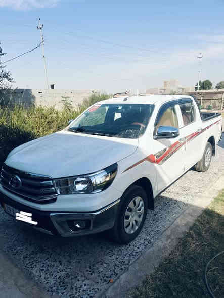 السلام عليكم للبيع هايلوكس 2025 رقم واسط تحويل ثاني يوم السياره جيده كلش اخت الزيرو ماشيه 4000 مكفوله عام حتى من الشخط الزلق شرط ما مغسوله من الشركه 
المكان واسط قضاء الحي السعر 270 
***********
***********
