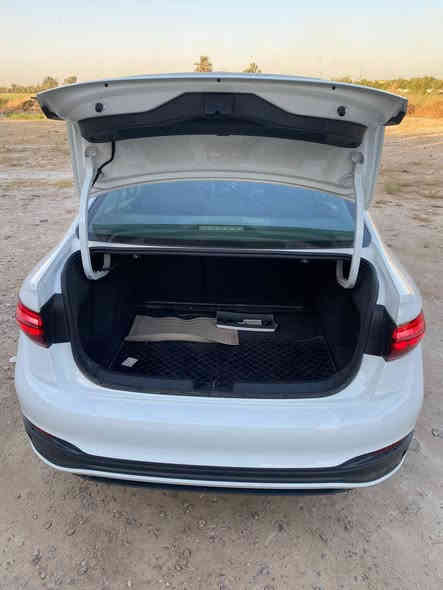 يالله السلام عليكم جيتا موديل 24 سياره حادث بنيد تعديل على بارد وشويه من الجاملغ اليمن السياره نص فول بسمي مرقم بغداد تحويل ثاني يوم ماشيه ١٨ميل سياره جديده بمعنه الكلمه السعر ١٦٠ وبيه مجال بصيط *********** بيع مستعجل غرض الحاجه والتوفيق للجميع يارب
