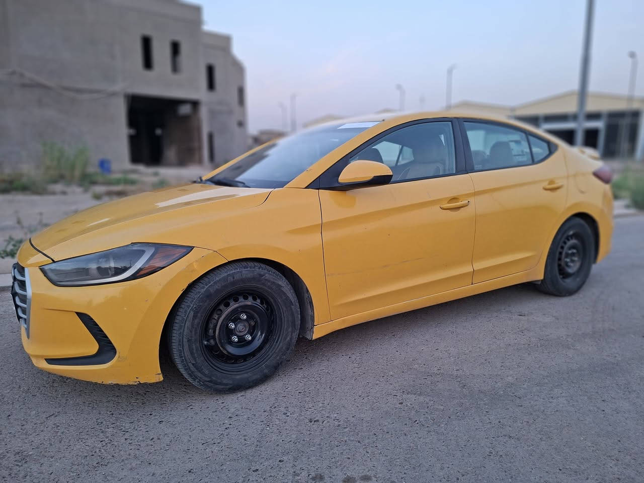 سلام عليكم
النتره موديل 2018 
بغداد السياره حادثه خلفي 
السياره بسمي كبل تحويل مباشر 
السياره خير من الله جديد 
مال جناي الله شاهد 
كير محرك تبريد تدفه كهربائيات 
تخم تاير صدر امامي خلفي 
المكان السياره بغداد 
اذا مراوس حسب القناعه 
السعر ١٠٥ 
بي مجال شي قليل
 الاستفسار........ واتساب 
***********
