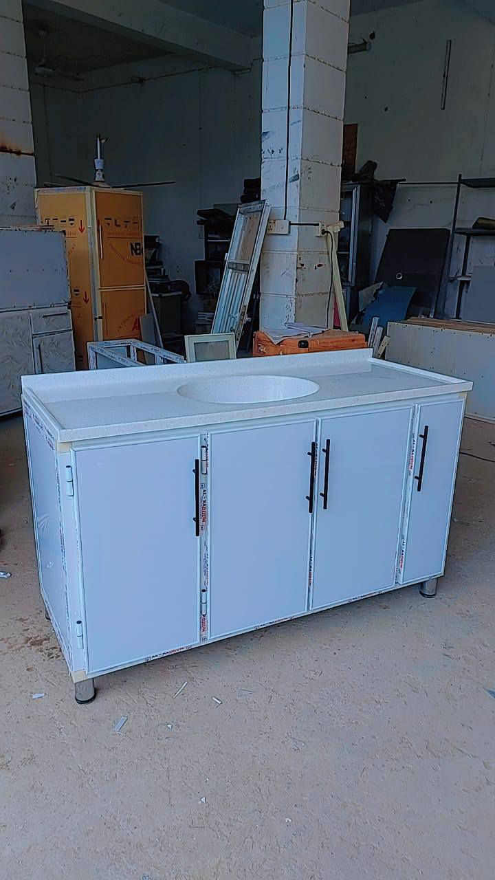 #معمل المنيوم 
#لعمل المطابخ والابواب والشبابيك ومحجر درج جزامات سبورات مدارس 
#
#للاستفسار الاتصال على الرقم الموجود 
 #اسيا #واتساب ***********
#عنوان #المعمل/ #منطقه برينج قرب مدرسه العصمه الابتدائيه
