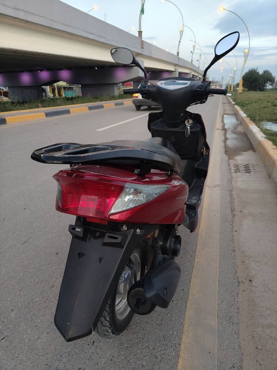 السلام عليكم للبيع سكنس تايوان 25 استعمال شهرين فقط جديدة وضع معرض سويجين + بصمتين محرك ماكس ياباني برغي ممفتوح بي السعر 800 المكان كربلاء طويريج ***********
