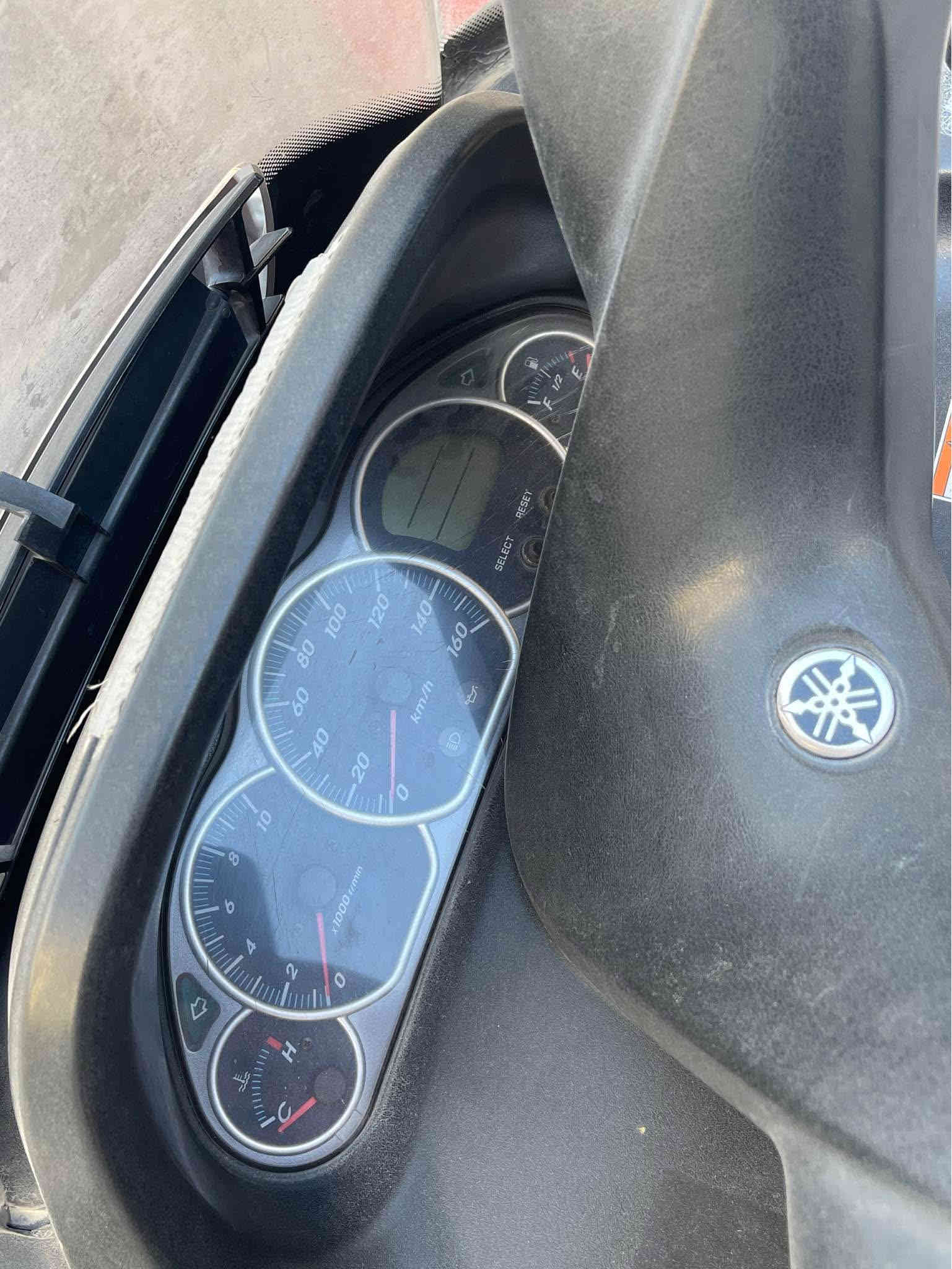 السلام عليكم ماجستا ياباني 
مال رمبه محرك مسكر ما مفتوح 
درجه خير من الله مكانه الدوره 
*********** بغداد
