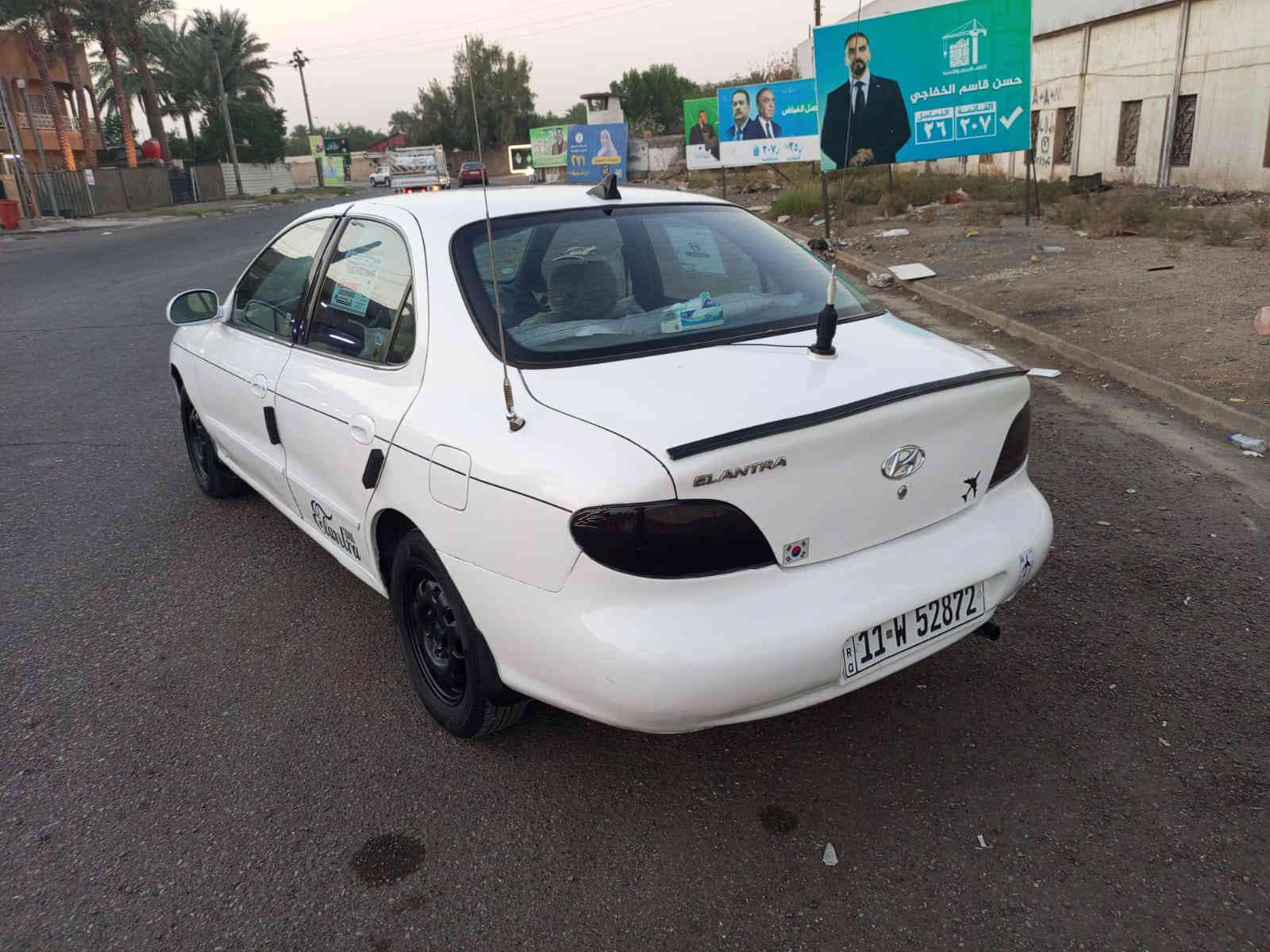 يا الله سلام عليكم للبيع هونداي  النترا موديل 1996  وارد خليجي بسمي رقم انكليزي سنويه بسمي إلى 2029 شرط التحويل ثاني يوم وعقد مروري مباشر مابيع قسط ولا بعدين
كير أوتو حته اوفرات شغاله 
حجم المكينه 2000
كير مكينه جدد مال حاويه مال النترا مقدس بلادي 2010
تبريد ثلج شرط انجماد ماشاء الله
 شرط فان التبريد يضرب بجامه الخلفيه
صدر امامي خلفي جديد 
تخم تاير جديد 
سياره صبغ عام بدون حادث 
كهربائيات جاهزه 
مسجل سماعات سستم
اربع جام كهرباء 
مبدل دهن جديد 
هواي بيهه شغلات جديده مذاكرهن 
دواخل السياره جديده شرط السياره تراي وين ميعجبك 
بالعافيه على الي ياخذهه سياره جاهزه 
مكاني بغداد الكرخ حي العامل
 السعر 49  مجال بسيط
***********
