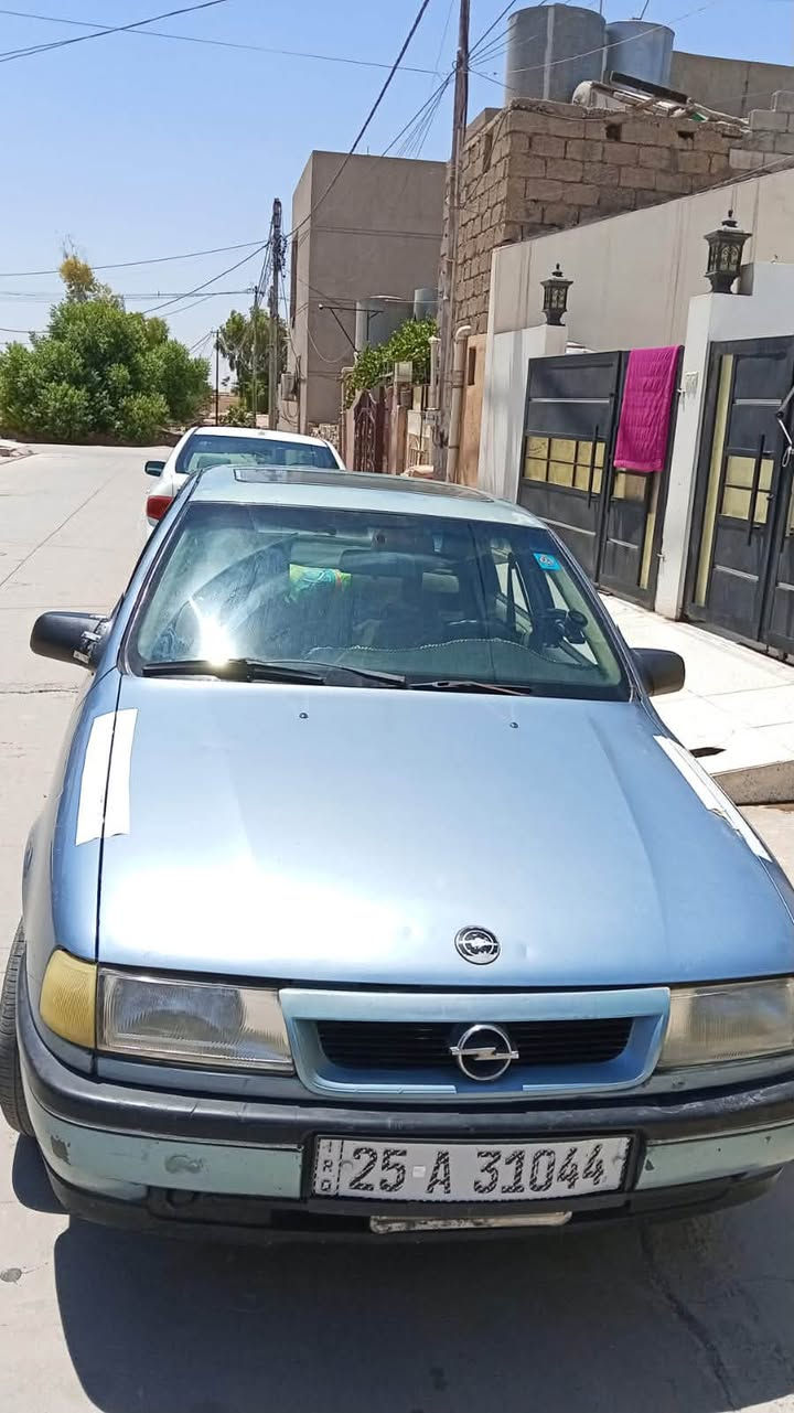 اوبل للبيع  مو موديل 92 سيارة شركة مطاردة بدون معجون بدون أي شي فقط طبق جمالية 92 دولي مكان كركوك الخاص مقغل  شراي يتصل***********
