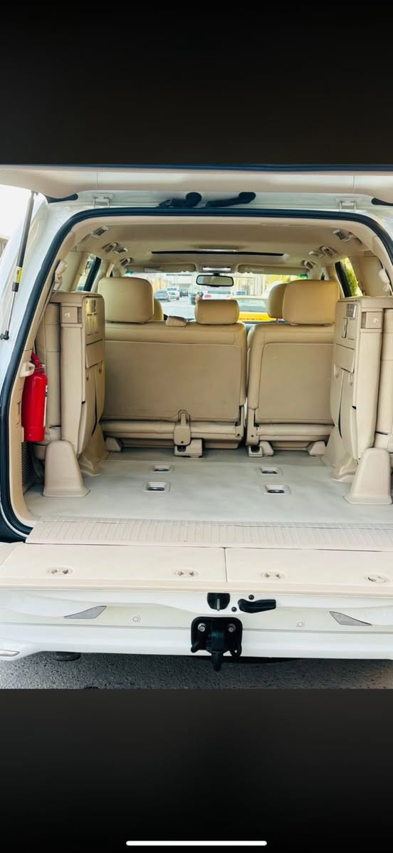 سلام عليكم سياره البيع لاندكروز موديل 14رقم بغداد سياره بريم فول موصفات ماشيه 142ألف تحويل مباشر سياره جديده وحلوه عنوان بغداد ***********
