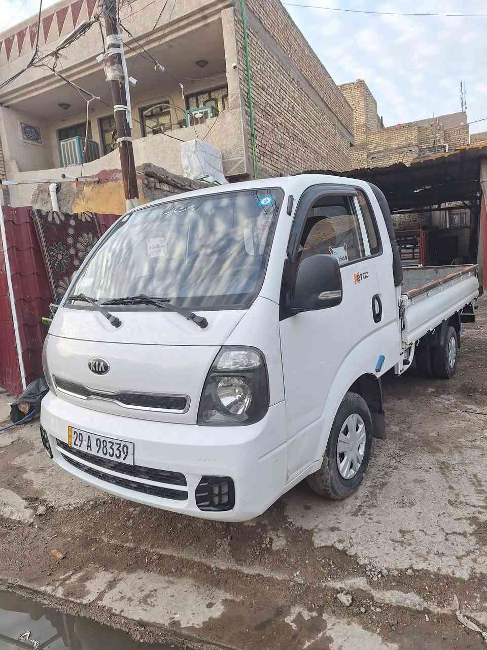 كيه للبيع موديل ١٩ سياره جديده
مكانه المشتل حي الرئاسة قرب جامع النقيب 
السعر ١٢٥ رقم التلفون ***********
