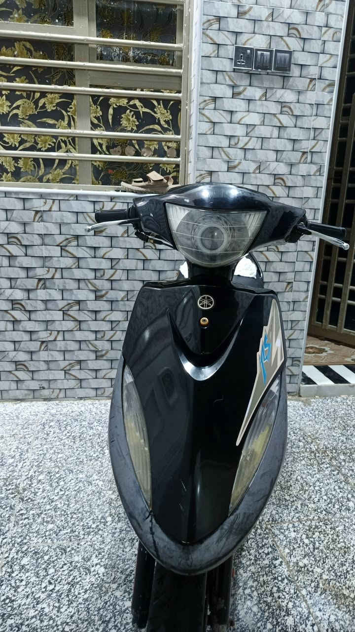 اسلام عليكم 
دراجة ماكس للبيع
ما صارلهة اهواي من نازلة. رمبة
النضافة مثل ما تشوف گدامك 
الكهرباءيات شغالة كلهة 
ملاء مثل ما تشوف ب الفيديو 
السعر 750وبيهة مجال بسيط اذا بس تعامل لا تجي 
الخاص مفتوح


**إذا كنت صاحب هذا الإعلان وتريد حذفه لأي سبب، رجاءا أرسل رسالة إلى الدعم الفني**