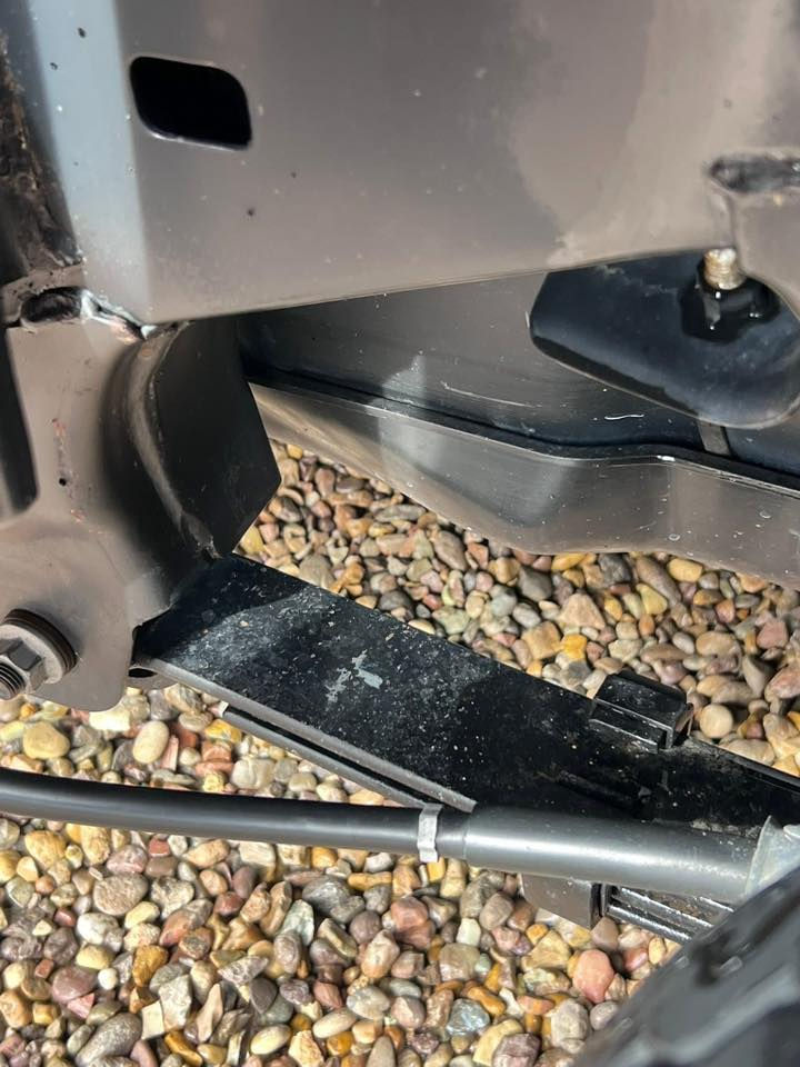 يا الله السلام عليكم بيكم هيلوكس 2015 السياره مكفوله كفاله عامه كويتي باب اول السياره اجمل من الصوره ماشيه 60الف مكان السياره الكوت السعر قفل🔐 220   ‭0786 698 2321‬
