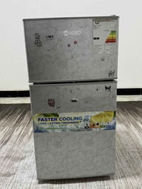 ثلاجة صغيرة • 83×42 سم • البصرة الحيانية