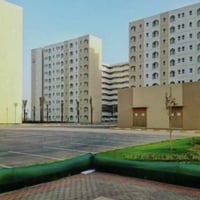 100 متر غربي للبيع  طابق ثالث   عمارة  A 602   خلف المول مباشرةً   مدف...
