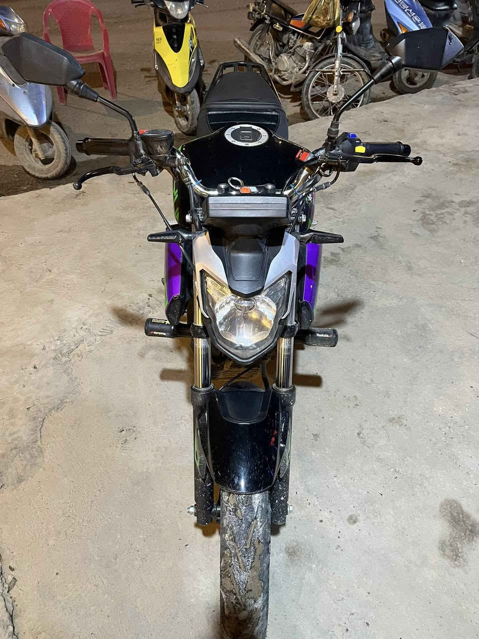 السلام عليكم
دايون ميكا 2024للبيع 

(وراق سكنرررر)

دايون ميكا محرك 200

عداد الاكتروني دراجه مكفوله كفاله عامه 

تشغيل عن بعد 

شلعه ومعدل ماشالله 

دراجه ماناقصه ربع مكفوله كفاله عامه 

رقم ***********

سعر ١٦٥٠وبيه مجال قليل حك الجيه 

مكان حله شارع 100

اقره التفاصيل زين يله تخابرني اترجاكك ولتطبلي خاص إذا مو شراي
