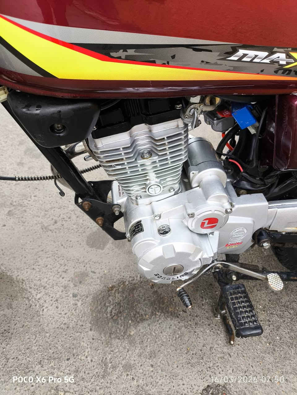 سولنك 5 كير 2024
دراجه نضيفه وخير من الله محرك مكفول برغي ما مفتوح بي مطاخته سبانه لا تنقيص لا نضوح ولا تبخير شلعه ومعدل كفاله شاصي ومكينه   كهربائيات شغاله  شرط تجيب وياك فيتر يفحص نقوصاتهه بسيطه للأستفسار واتساب فقط ( *********** ) سعر 700 وبي مجال قليل حك جيه دراجه ممشتغله دلفري ابد
