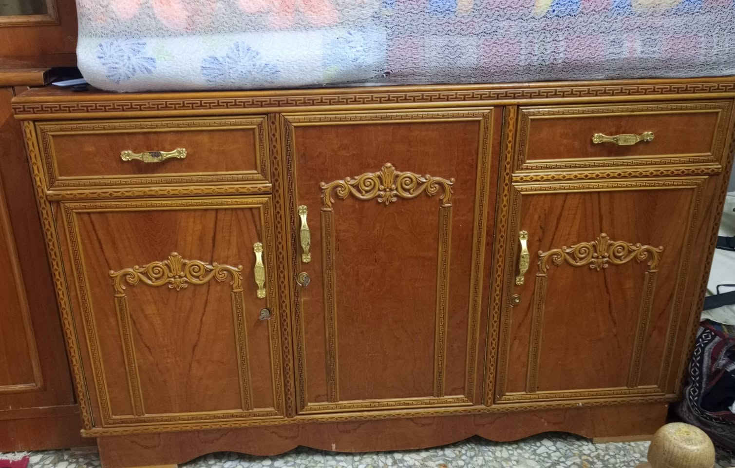 بوفية ومعرض للبيع تريد بس بوفية تريد بس معرض
واتساب***********
