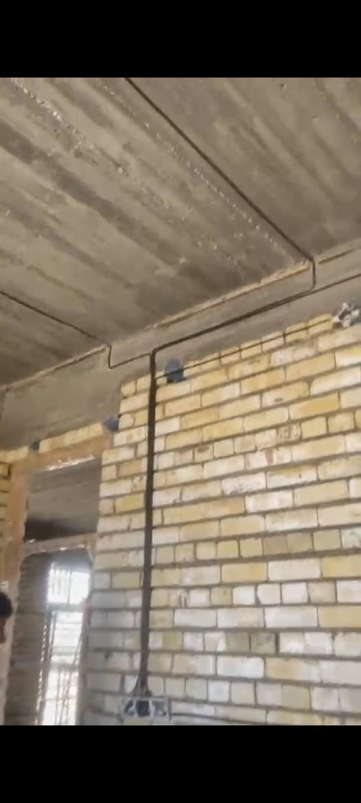 السلام عليكم 2 عمال كهرباء ملتزمين ندور شغل
أعرف نشر سقف - حفر وتكعيد بواري وبوكسات - تسليك - ربط نقاط سويجات تحكم+ بلك سويجات + انارة سبوت لايت + بروفايل + انارة مخفية + اربط سيركت  وهاي صور عملي الي عندة شغل ومحتاج عمال يتواصل ***********
مكاني بغداد
