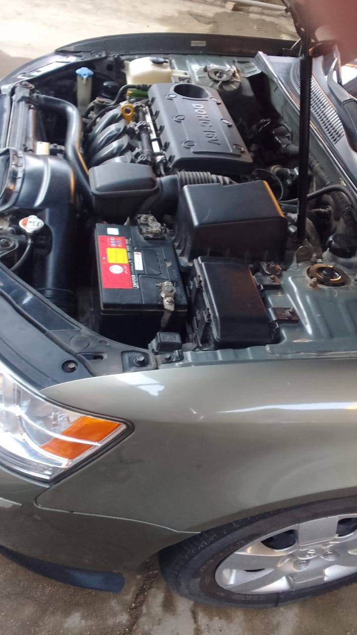 السلام عليكم من رخصة الادمنية سيارة سوناتا وارد امريكي بدون حادث ٢٠٠٩ ليبل واحد بدون صبغ بدون تكشير  رقم بغداد دولي تبريد تدفئة  كيرومحرك خير من الله  رقم بغداد باسمي 
*********** اتصال  وات ساب   السعر ١٢٨ وبيه مجال
