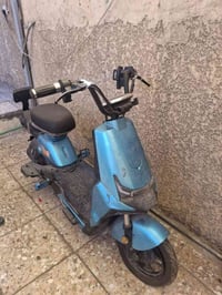 دراجه شحن ١٤ • سكوتر كبير • بدها بطارية