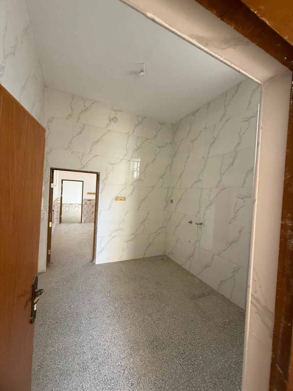 بيت 🏠 للايجار مساحة 100م 

سعر الأيجار 250 الف 💵💵
 
فول الفول 

الموقع 📌 النجف حي النداء شارع ستين العرضي الأول

يحتوي على غرفة نوم واستقبال  وصالة ومطبخ وحمام عدد 2


**إذا كنت صاحب هذا الإعلان وتريد حذفه لأي سبب، رجاءا أرسل رسالة إلى الدعم الفني**