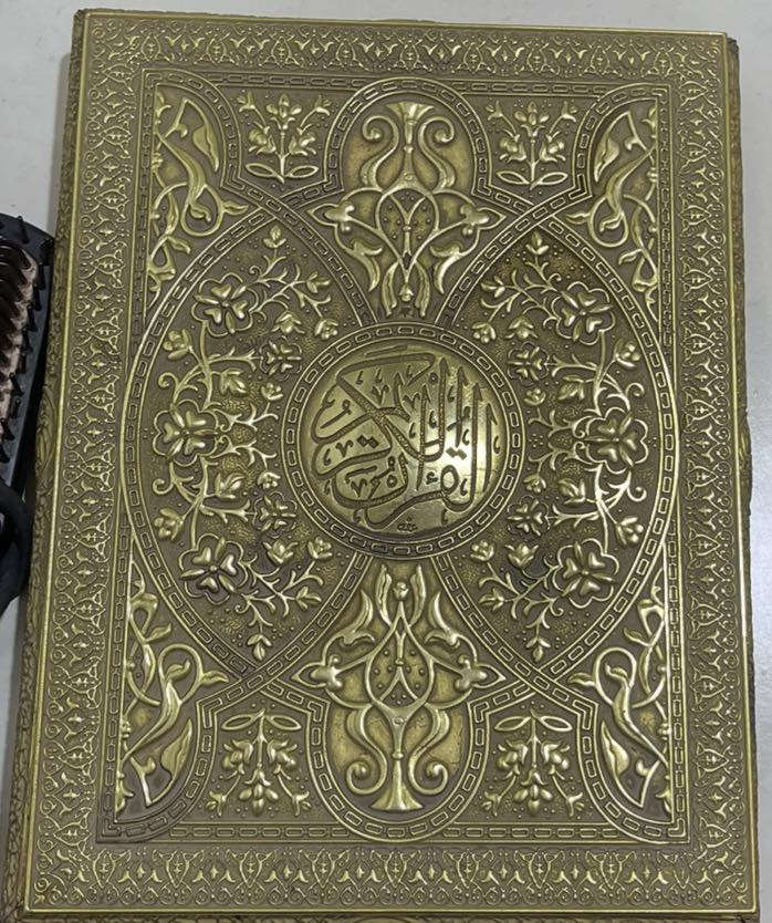 شوايه شاورما 50  طباخ 100 مفرش تخم  جديد 6 متر ب 15 شسوارات ب 30كلهم  مرايه  ضوئيه ب 25 مغسله  معلقه ب30  معصاره برتقال ب 10ترمز  مع حافضات ب7 سنك ب 25 باب صاج تفصال طول مترين ب 60 ميز طعام مع كراسي ب 70   حافضه قران ب 15   قلايه  ب 30  بوتات  جديد قياس 39 ب 25 مكان  بغداد الجديده


**إذا كنت صاحب هذا الإعلان وتريد حذفه لأي سبب، رجاءا أرسل رسالة إلى الدعم الفني**