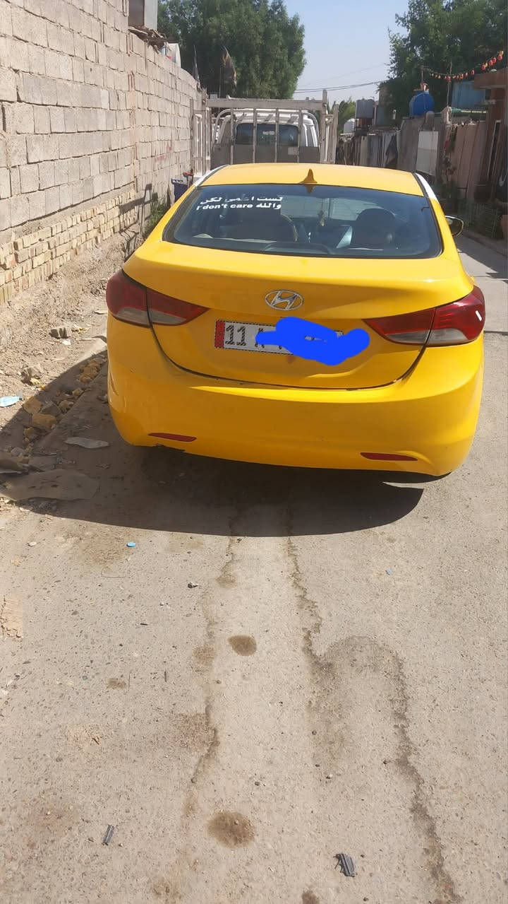 السلام عليكم نترا اللبيع مديل ١٢ وأرد مريكي حادثة جملغ خلفي قبق بنزين سنويه بسمي كير ومكينه مكفول مكان بغداد المعامل رقم *********** سعر ٨٨بي مجال
