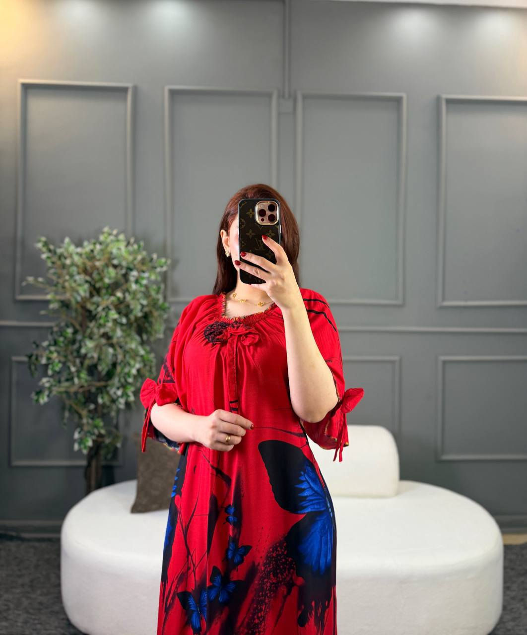 بيع جمله ومفرد
كشمير سيلين (شرط الفحص) 👗
​أرقى دشداشة كلوش، خامة باردة ودرجة أولى.
​القياس: فري سايز (يلبس لحد 90 كيلو).
​سعر المفرد: 13 ألف دينار.
​سعر الدرزن: 85 ألف دينار.
​🚚 يوجد توصيل لجميع المحافظات.


**إذا كنت صاحب هذا الإعلان وتريد حذفه لأي سبب، رجاءا أرسل رسالة إلى الدعم الفني**