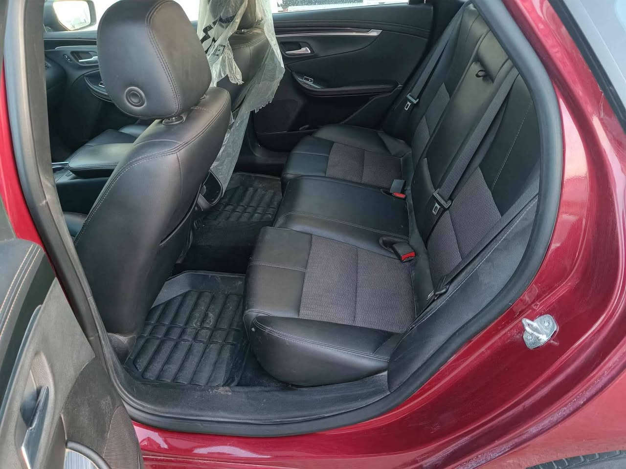 السلام عليكم 
امبالا 2020 lt مستوردها ومرقمها ع ايدي كلشي بيها ع وضع الشركه ما عدى قطعه وحده حادثها مال امريكا كير مكينه حداديه كله بلادي السياره جديده بحاله الوكاله عارضها ب148 وبيها مجال قليل مكاني ديوانيه 
***********
