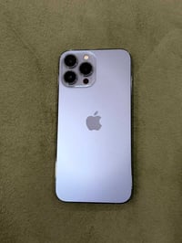 ايفون ١٣ برو ماكس • بطارية ٧٩ • حي اور