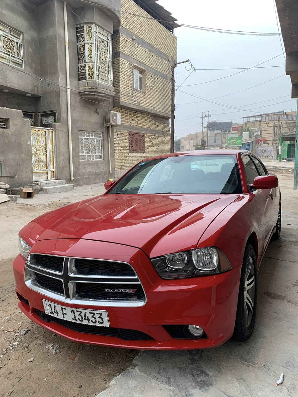 سلام عليكم مايعجبك المنشور اعبره وادعيلنه بل رزق
جارجر 2012 طماطيه وارد كندي السياره كفاله عامه فقط بيها الجاملغ الامامي مصبوغ جماليه ولباقي كله مكفول
 السعر 175 وبيه مجال بصيط السياره عليها ادامه كامله جديده امعنى الكلمه 
مكينه وكير جدد 
حداده 100‎%‎
تبريد ادامه كامله
كشنات مخمل جدد
داخل اسود
ويل خليجي اصلي
تخم تاير 
كهربائيات كله شغاله
ادامه كامله للسياره 
سنويه ولوحات جدد 
تحويل ثاني يوم 

*********** البصره الزبير
