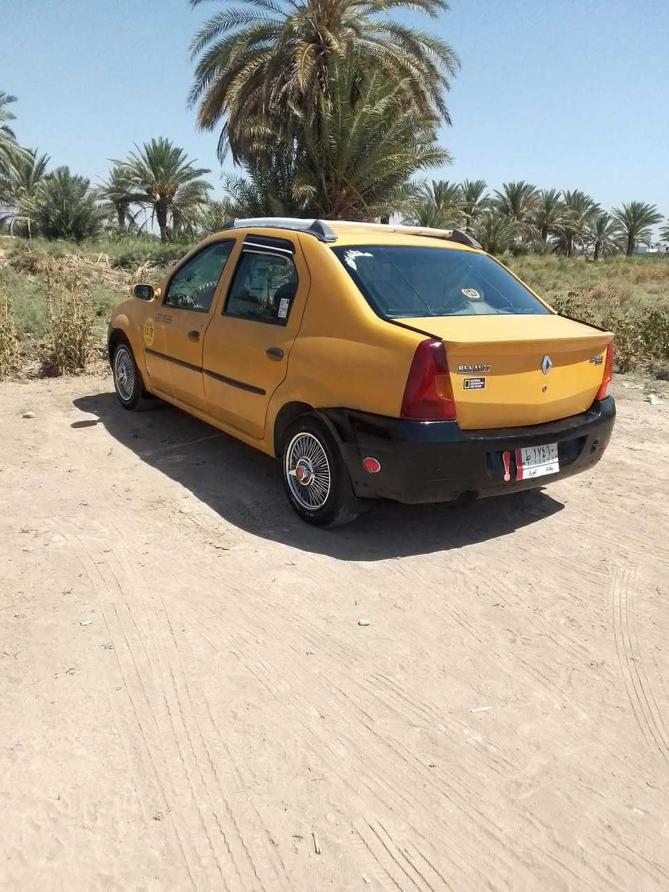 اسلام عليكم للبيع رينو لو كان موديل 2009 رقم بغداد الماني تحويل اشوكت متريد مصفره هيا وغرامات
محوره مكينه وكير سني 2002 كير اوته ماتيك تبريد نقصه غاز محرك وكير جدد وتخم تأير جديد دواخله نضيف وخارجه نضيف وكهرباياته كوله شغاله  مكان سيارة بغداد ابوغريب اي استفسار علصال (***********) (‏‪***********‬‏) لسعر 33 مراوس حسب القناعة
