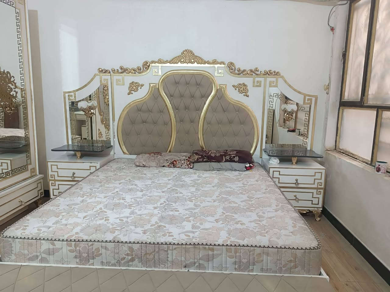 غرفه كلش نضيفه 8 قطع للبيع بمليون و50
كربلاء المعملچي
🎊🎊اخذ سكرين وتعال خاص
