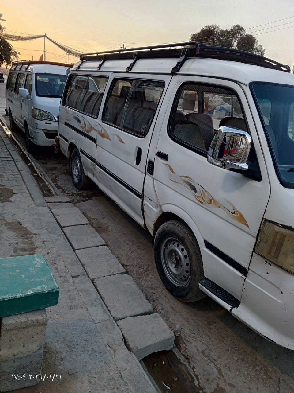 فتون 2010 للبيع رقم انكليزي باسمي جاهزه كير محرك  مصفره غرامات هيئه ضريبه مداور ثاني يوم للاتصال *********** سعرها 47 وبيها مجال
