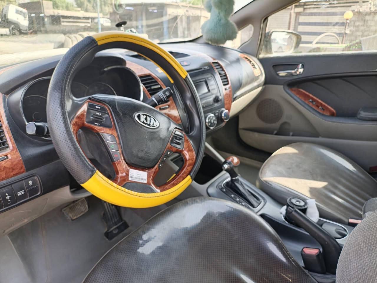 السلام عليكم فورتي 15 حادثه جاملغ او بنيد اريد مراوس اب نيسان عاليه انطي فرق قصد شهريه لاستفسار اتصال عله الرقم ***********
