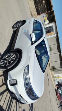 ٢٠١٥ • ٤٦٠٠٠ • سبع راكب